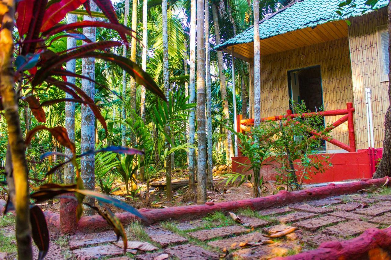 Maitreya Beach Resort Diveāgar Exterior foto